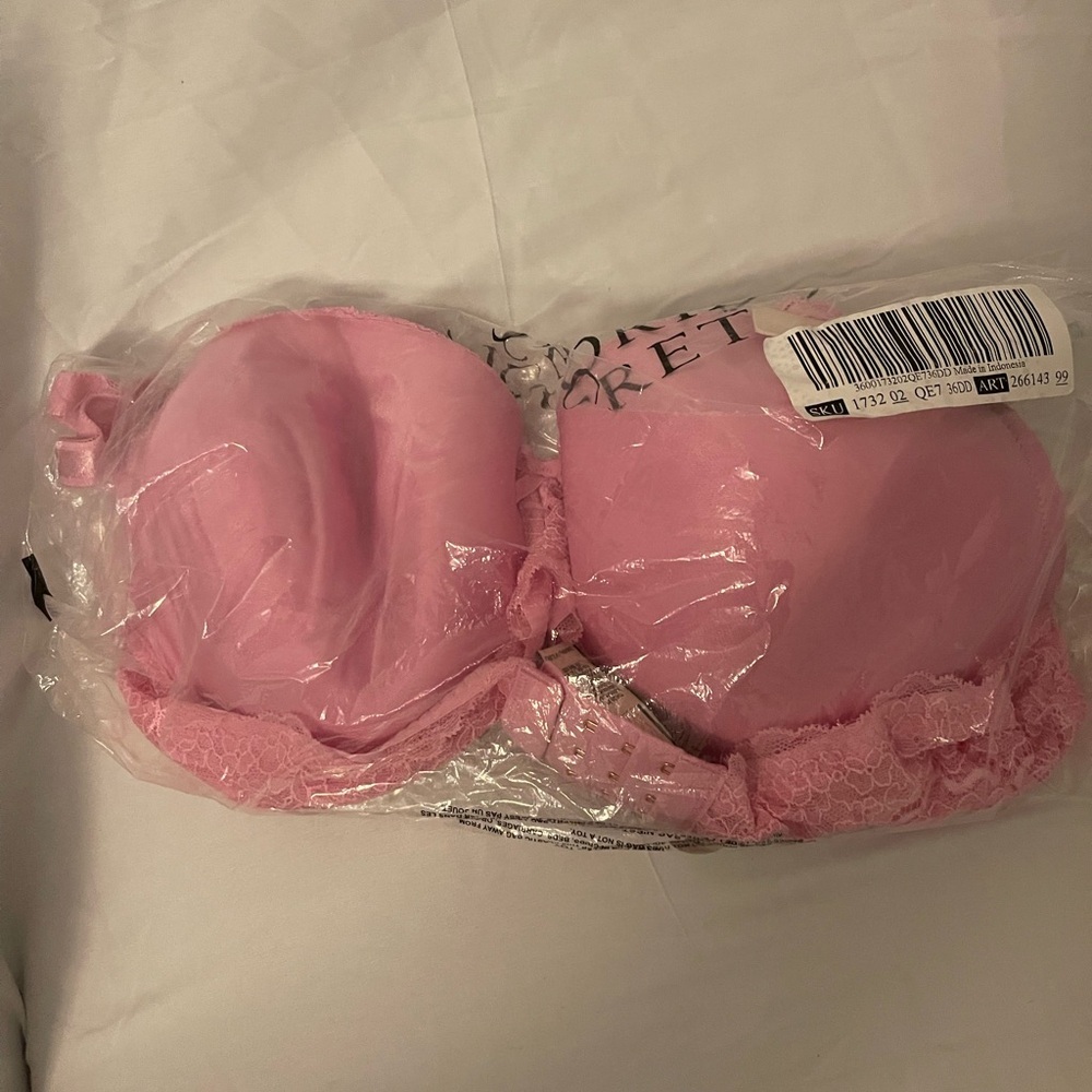 Victoria's Secret Pink Bra - Picture 4 of 4